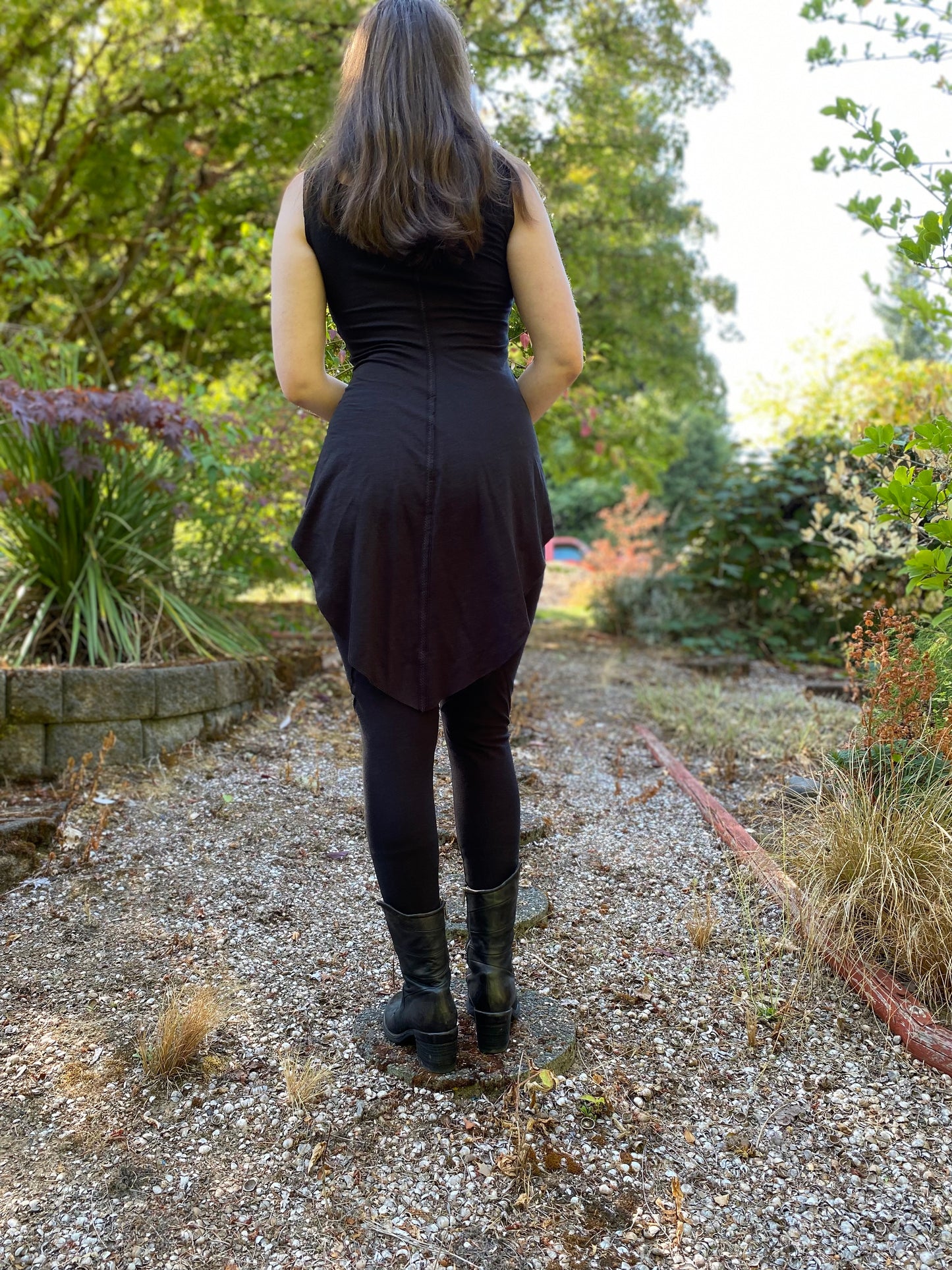 Made To Order Sleeveless Wide Keyhole Neck